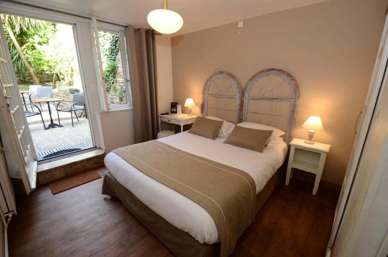 Demeures & Chateaux - Hotel De La Porte Saint-Malo Dinan Bagian luar foto