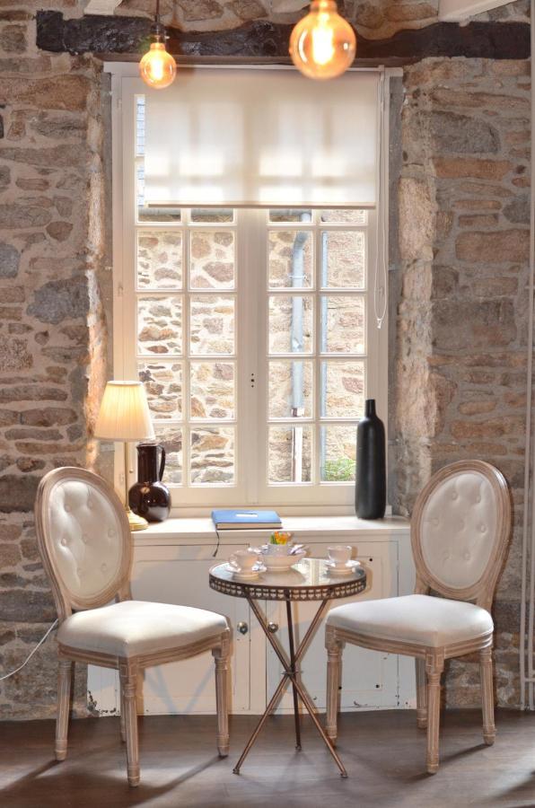 Demeures & Chateaux - Hotel De La Porte Saint-Malo Dinan Bagian luar foto