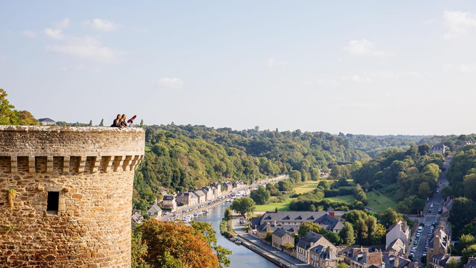Demeures & Chateaux - Hotel De La Porte Saint-Malo Dinan Bagian luar foto